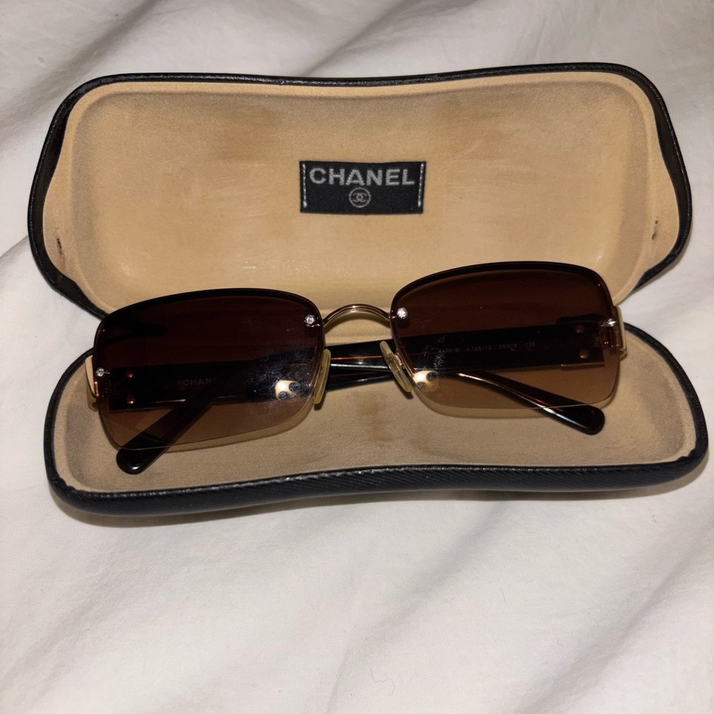Chanel Vintage Brown and Gold Quilted Sunglasses - Picture 9 of 10